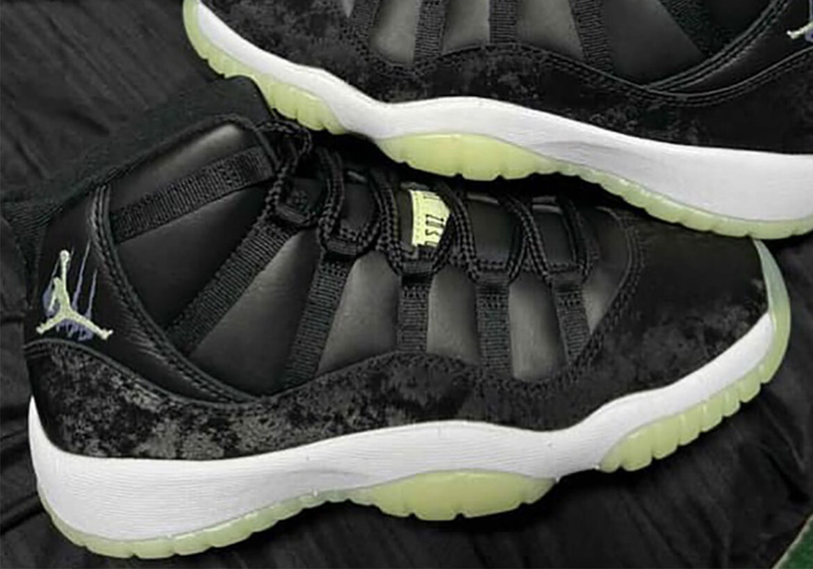 air-jordan-11-gs-sneaker-school-1.jpg