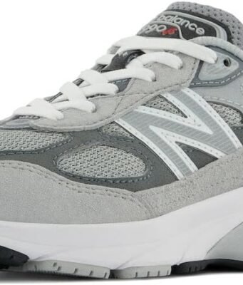 New Balance Kids’ 990 V6 Lace-up Sneaker