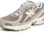 New Balance 740 Sneakers