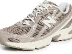 New Balance 740 Sneakers