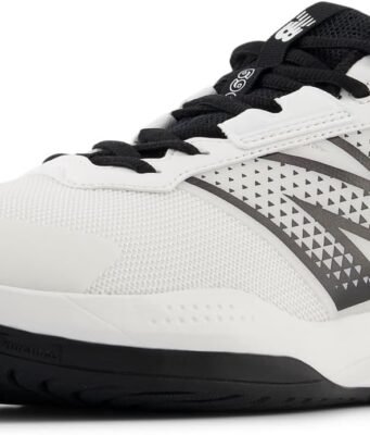 New Balance Men’s 696 V4 Hard Court Tennis Shoe