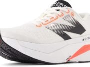 New Balance Women’s FuelCell Supercomp Trainer V3