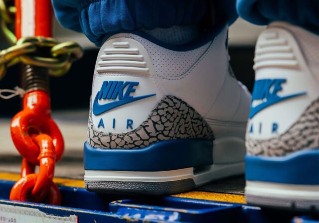 jordan-true-blue-3s-3.jpg