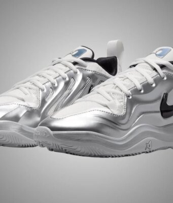 Nike A’Two All-Star IR4504-100 | SneakerFiles
