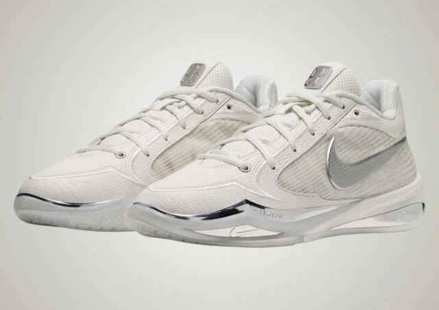nike-sabrina-4-white-label-IO2853-100.jpg