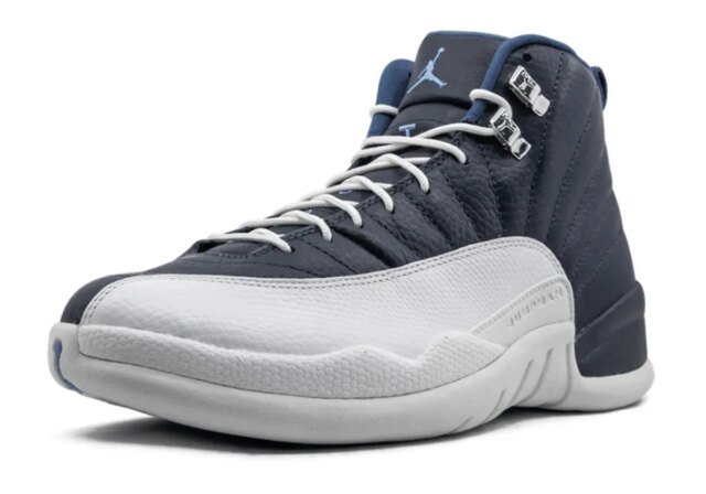 air-jordan-12-obsidian-2027-4.jpg