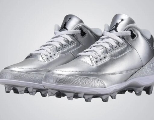 Air Jordan 3 TD Football Cleats Metallic Silver FZ8626-002