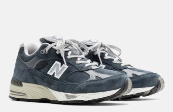 The New Balance 991 Rolls Out Two Luxe “Essential” Looks