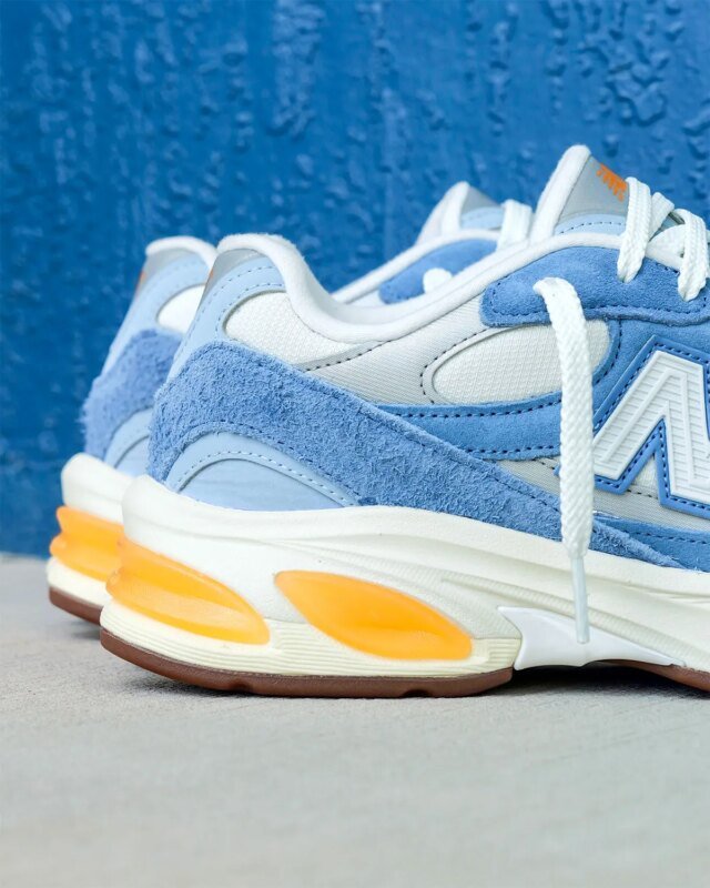 new-balance-abzorb-2010-heron-blue-u201066k-7.jpg