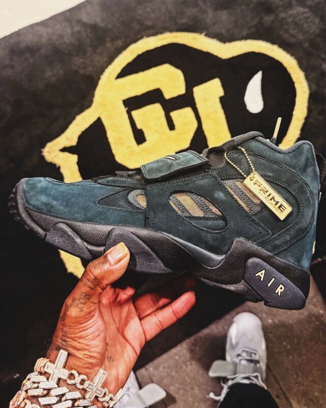 nike-air-diamond-turf-2-colorado-buffaloes-pe-3.jpg