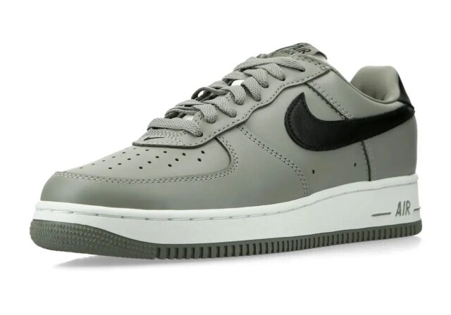 nike-air-force-1-01-light-army-black-iv4501-300-3.jpg