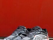 The Saucony Progrid Omni 9 Stays Hot With “Vizired” Accents