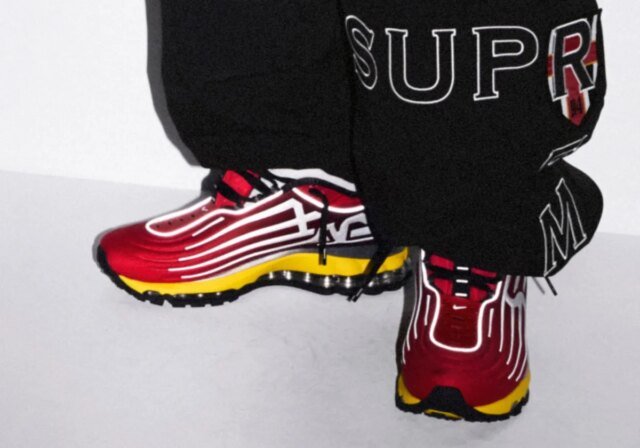 supreme-nike-air-max-2000-3.jpg