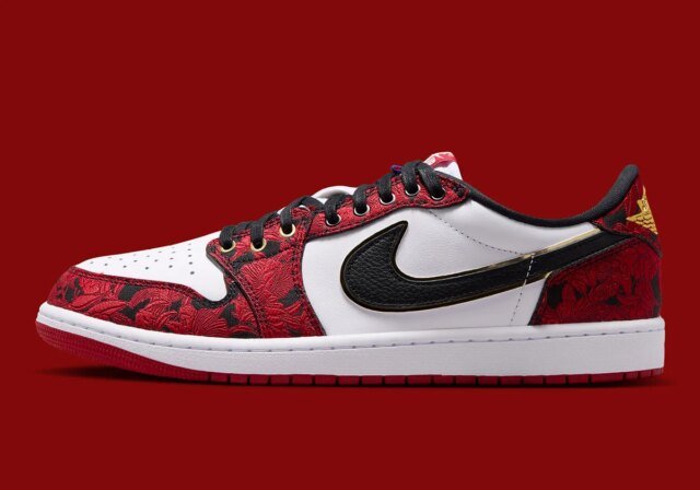 air-jordan-1-low-og-last-dance-in-the-garden-ir0088-001-1.jpg