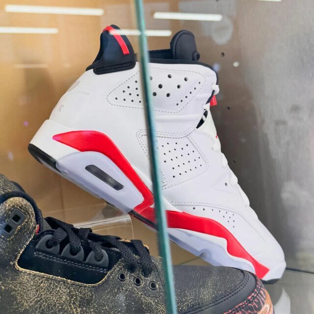 air-jordan-6-white-infrared-CT8529-105-1.jpg