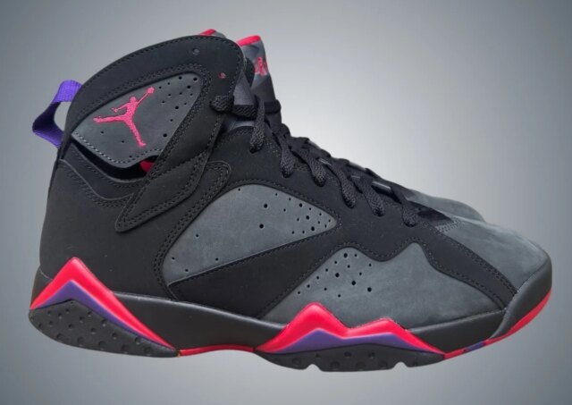 air-jordan-7-og-playoffs-2027-JJ5628-001.jpg