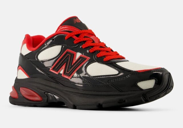 new-balance-2010-black-firecracker-sea-salt-U20101Z0-3.jpg