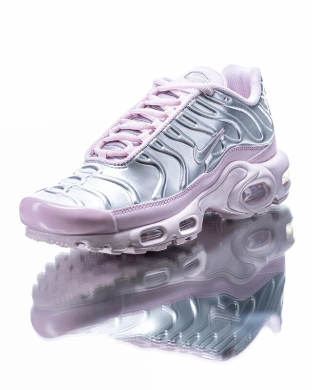 nike-air-max-plus-metallic-silver-pink-iv2840-600-1.jpg