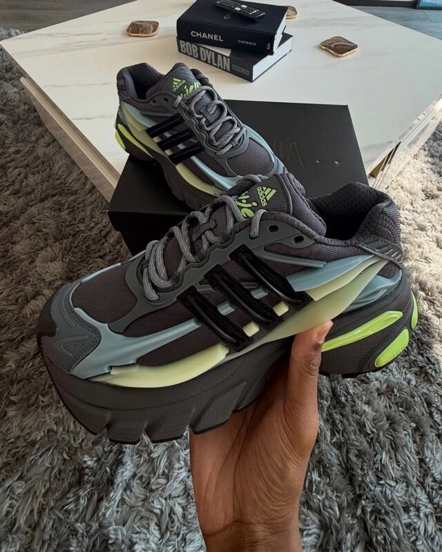 pharrell-adidas-jellyfish-light-brown-neon-KH6727-3.jpg