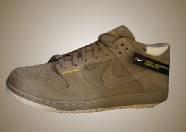 union-la-nike-dunk-low-bamboo-IF7380-200.jpg