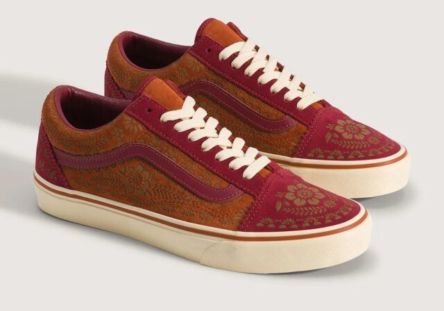 vans-old-skool-dia-de-los-muertos-VN000Z0Y70S-1.jpg